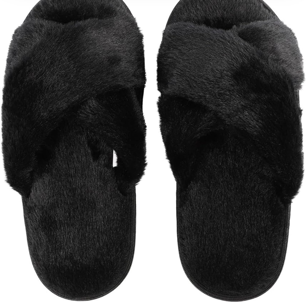 Fluffy black cross band mininmalist slipper large (women’s 8/9)